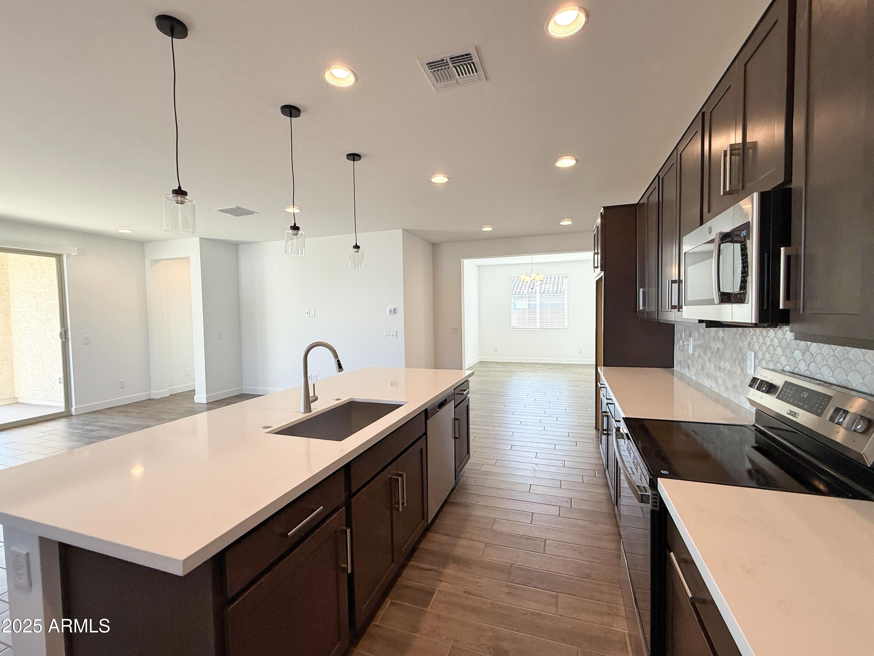 10203 W Crittenden Lane