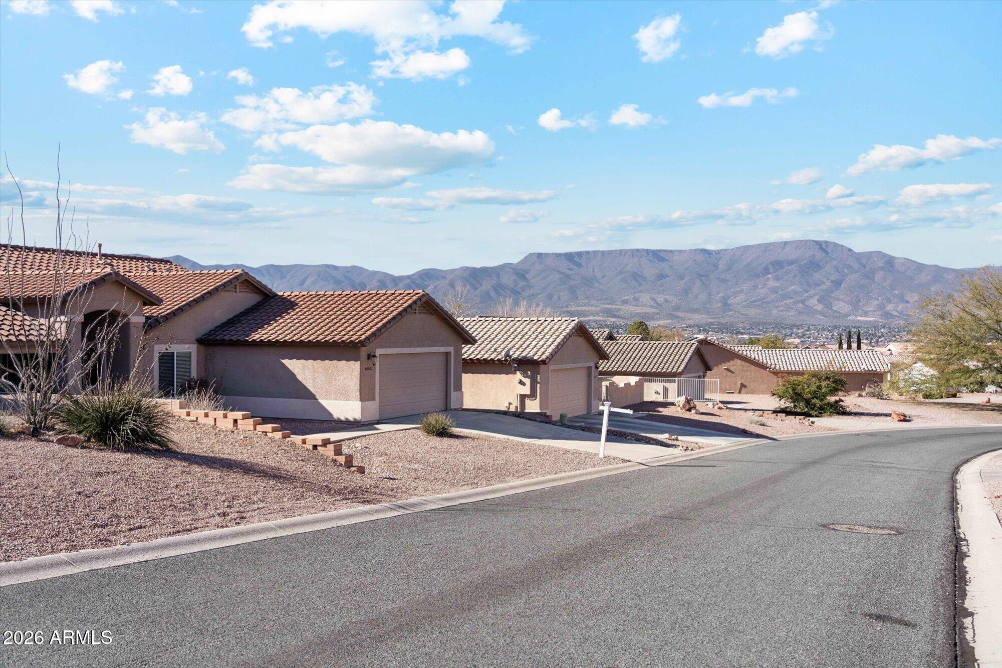 6265 E DISTANT VIEW Court