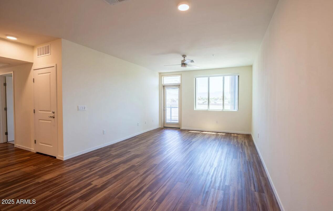 2050 W Southern Avenue 1