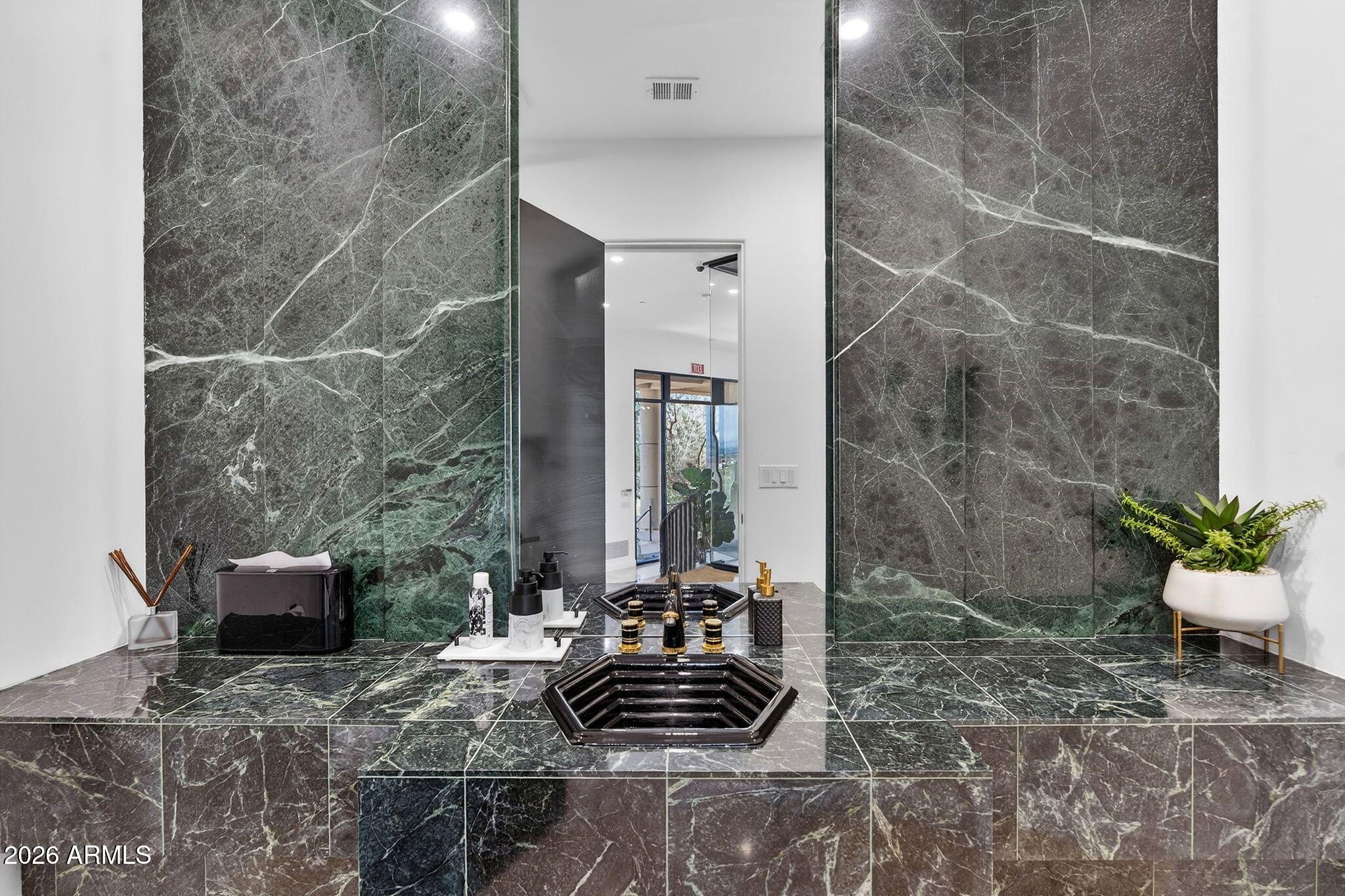 metes and bounds - Residential