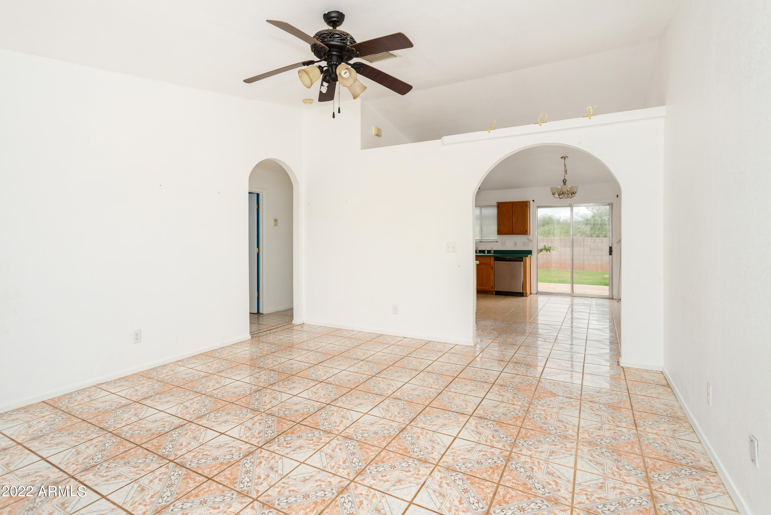 SEMINOLE WINDS - Residential