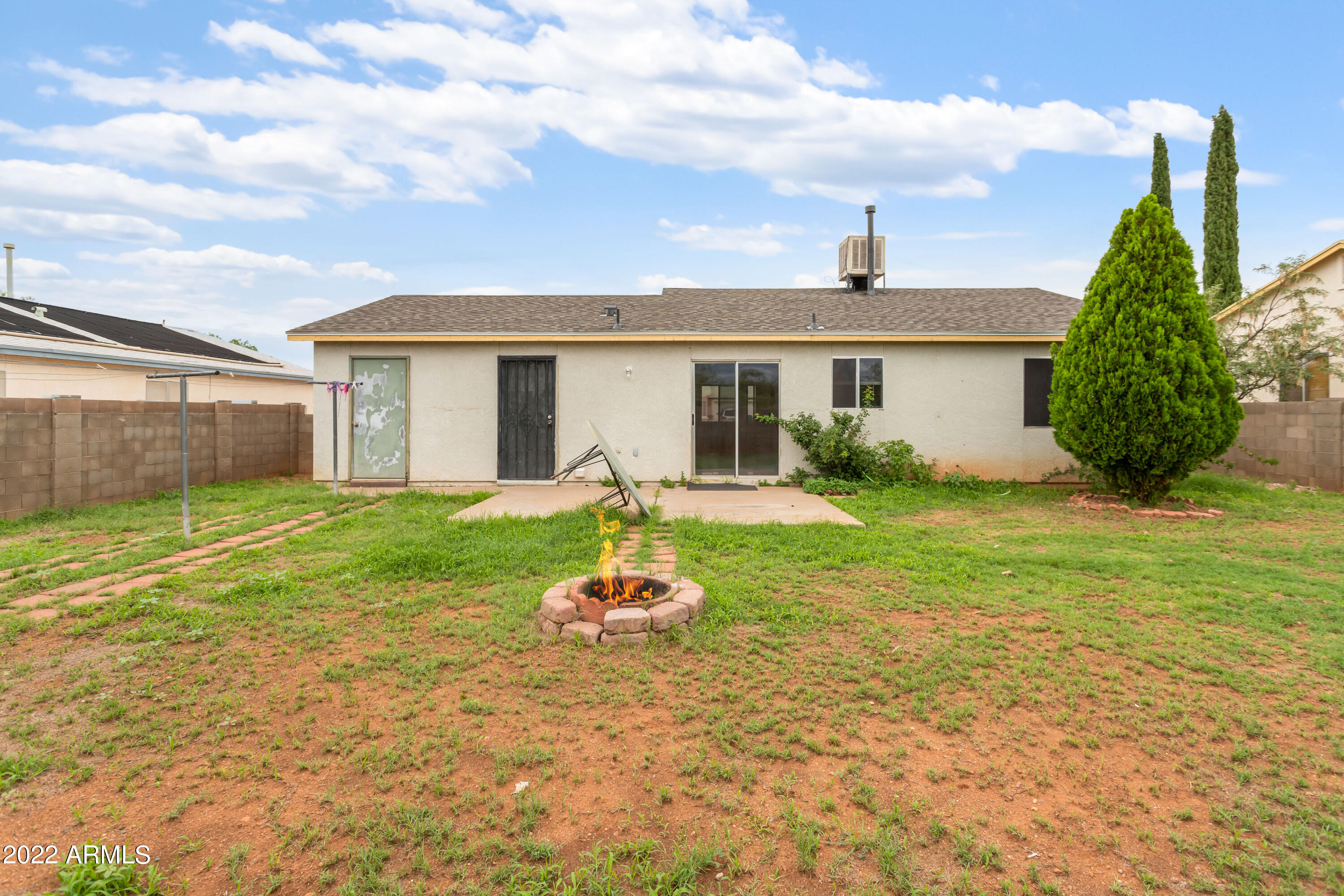 SEMINOLE WINDS - Residential