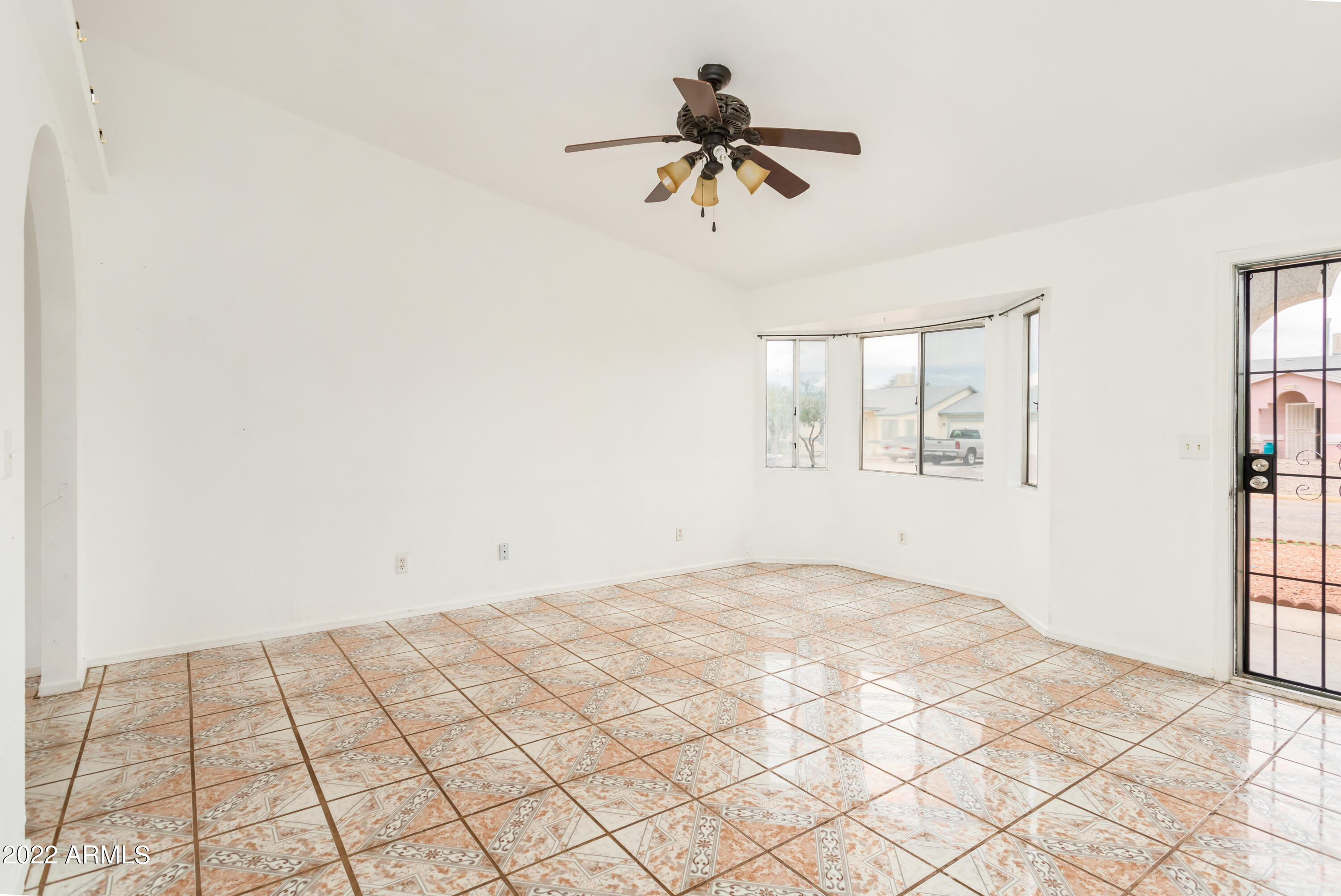 SEMINOLE WINDS - Residential