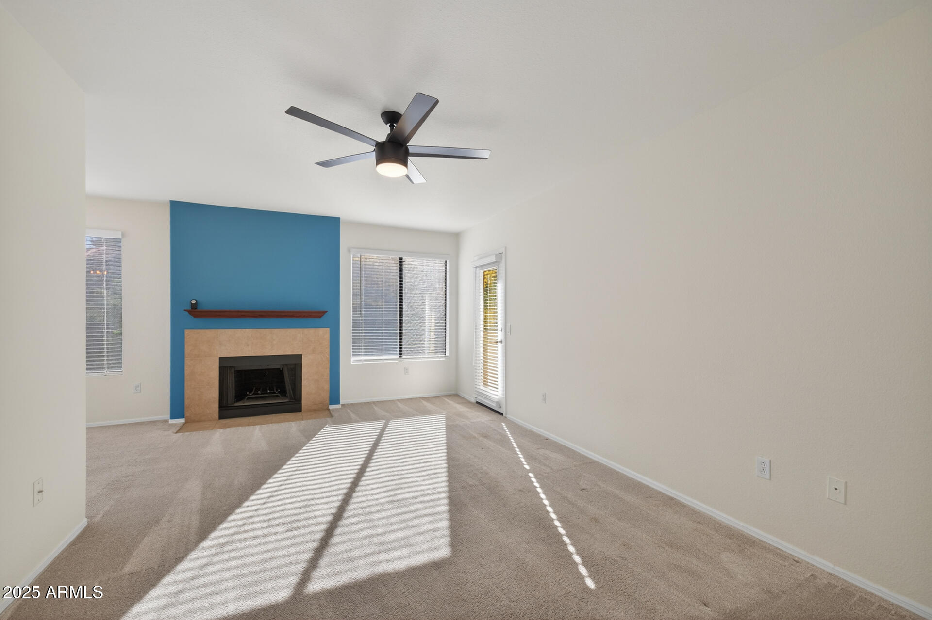 4925 E DESERT COVE Avenue 255