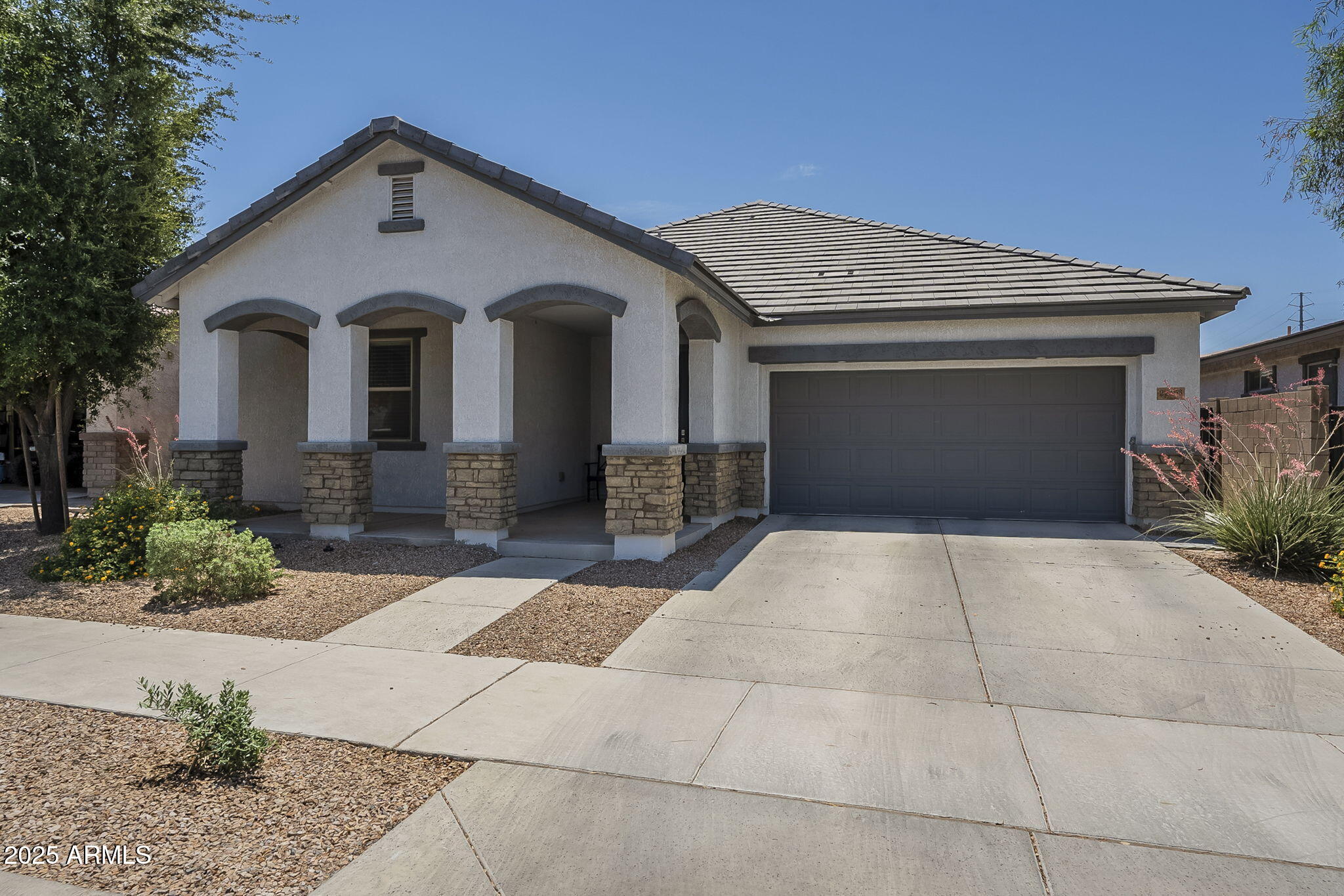 Homes 2 22463 E Desert Spoon Drive