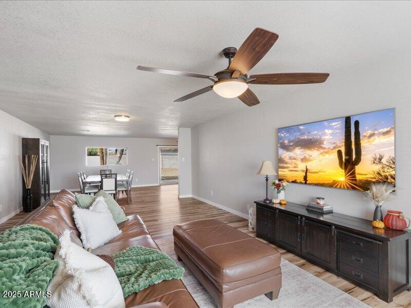 4126 W MESCAL Street