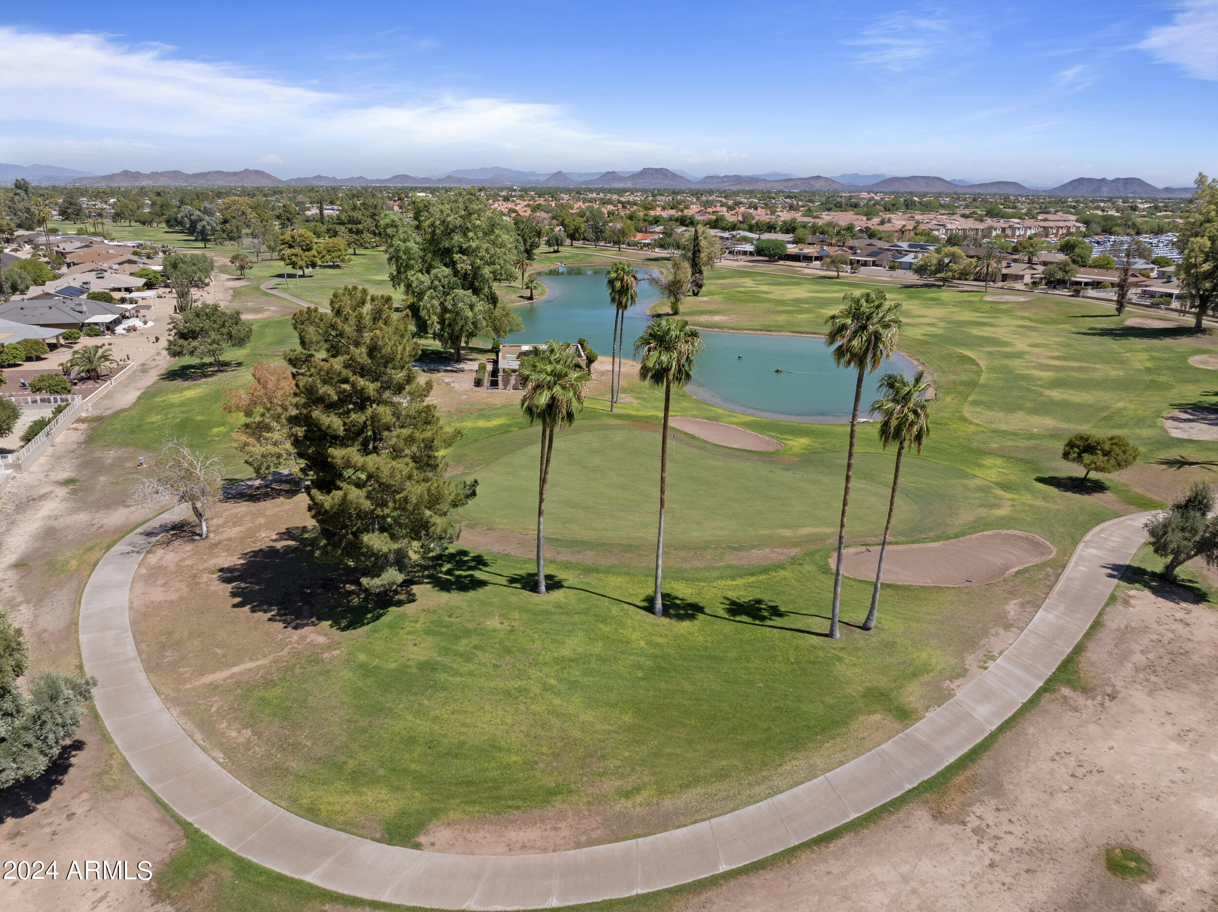 9422 W COUNTRY CLUB Drive