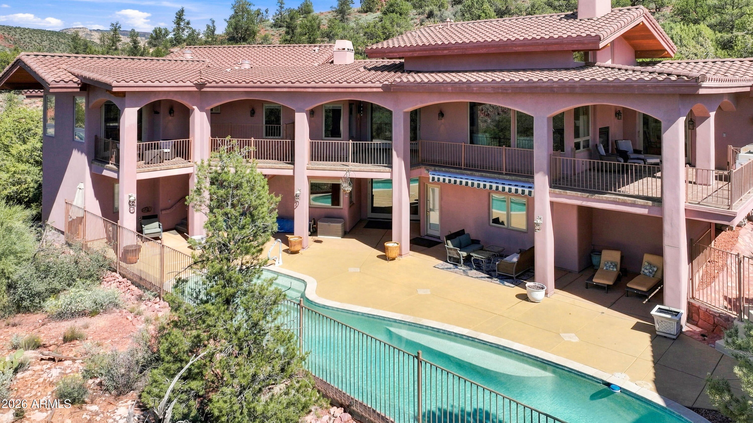 225 Scenic Drive