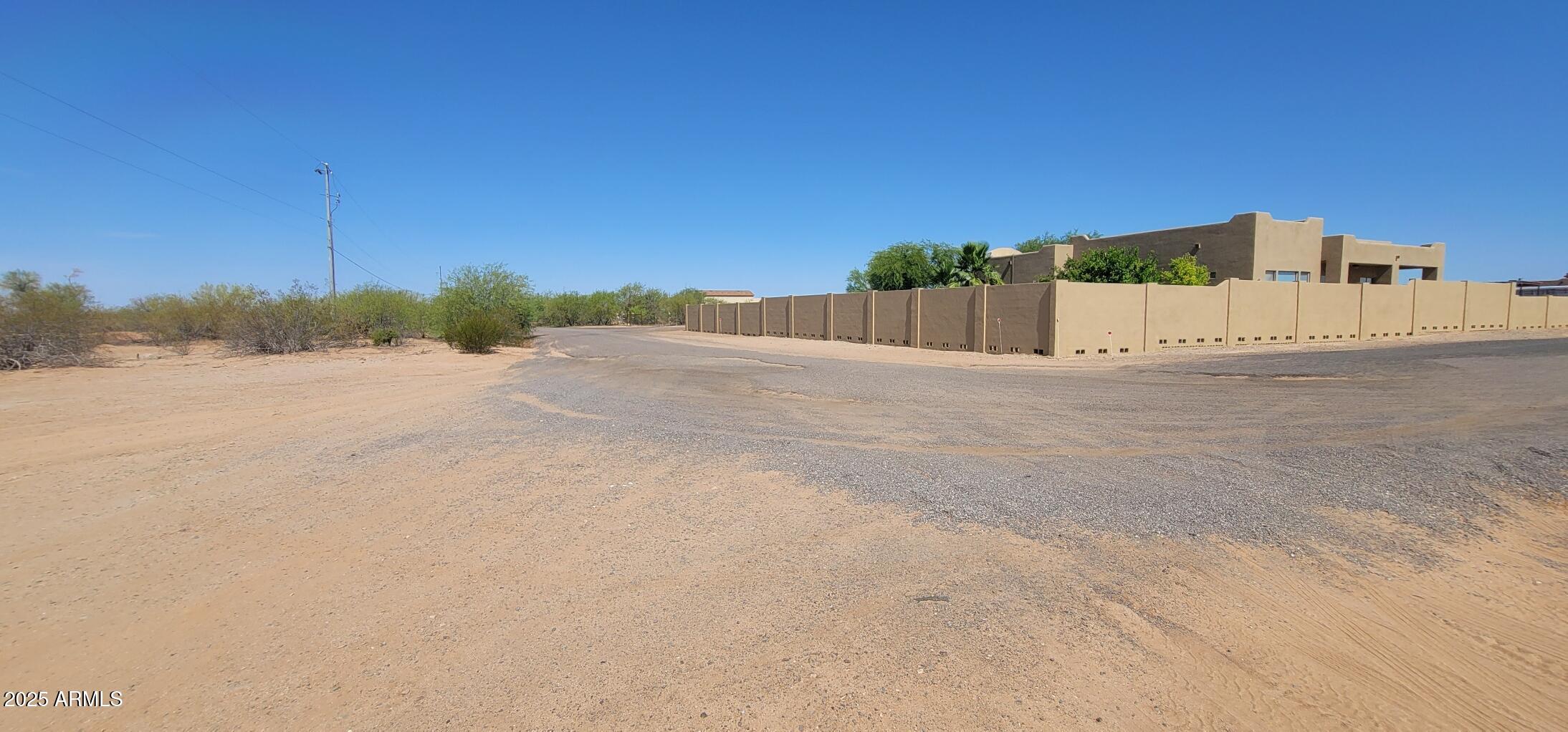 237X-4 W Jomax Road 4