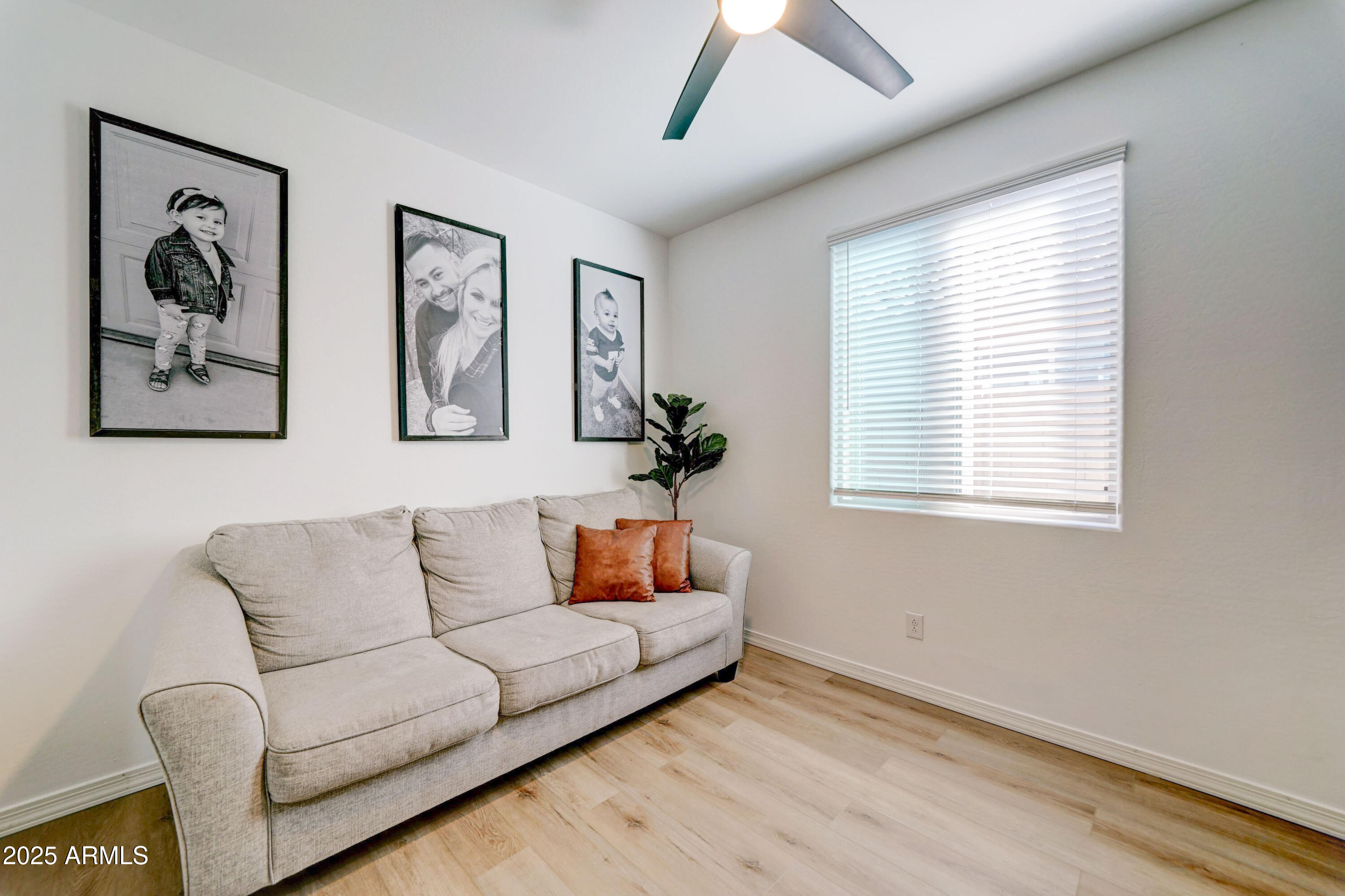 Litchfield Park, Arizona 85340, United States, 3 Bedrooms Bedrooms, ,2 BathroomsBathrooms,Residential,Active,253093