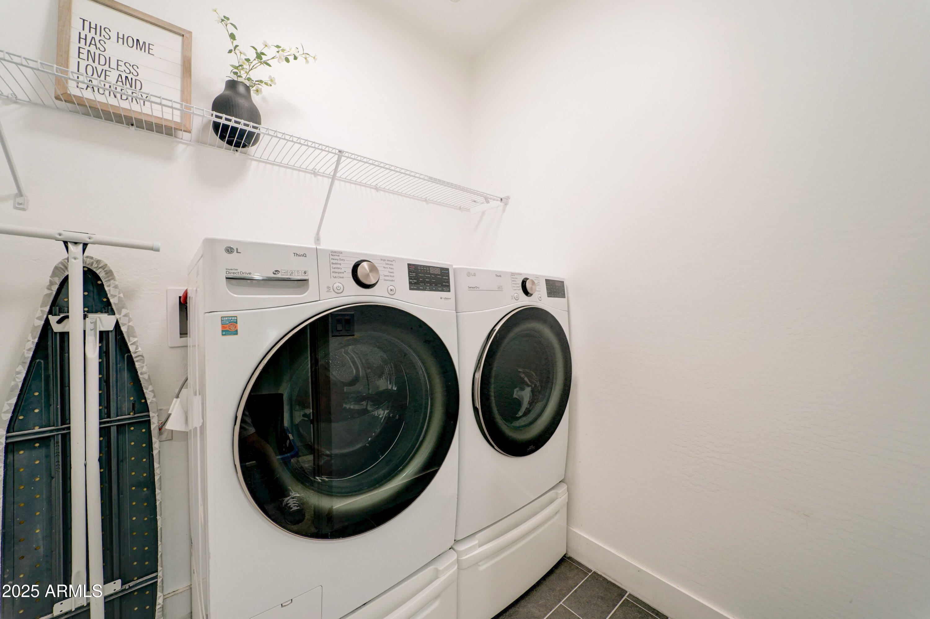 Litchfield Park, Arizona 85340, United States, 3 Bedrooms Bedrooms, ,2 BathroomsBathrooms,Residential,Active,253093