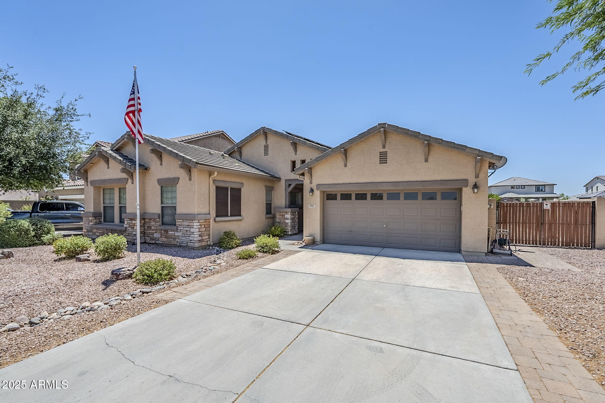 9917 E BARLEY Road