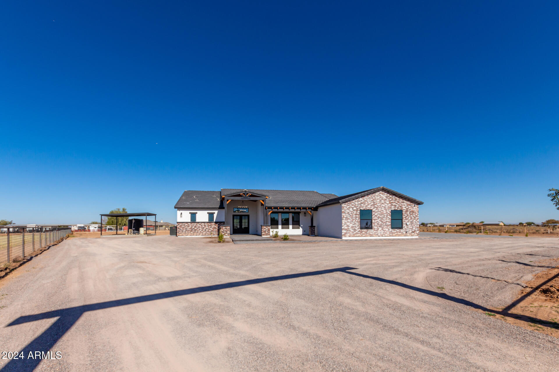 569 S MAY Place