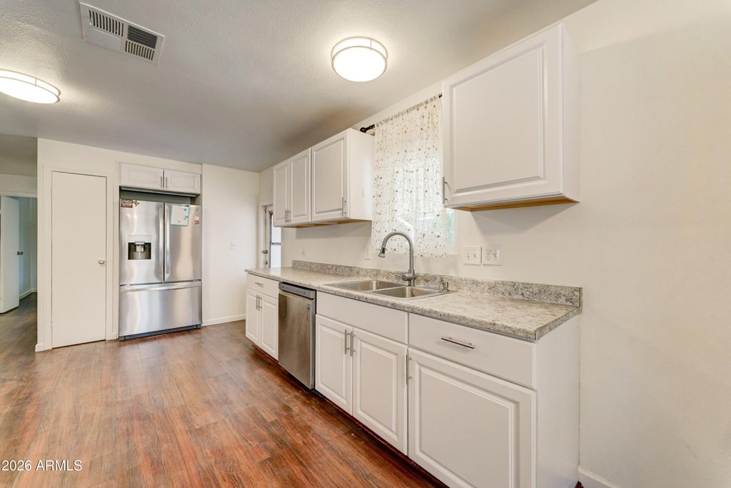 Photo of 3448 E Beverly Lane, Phoenix, AZ 85032 (MLS # 7028397)