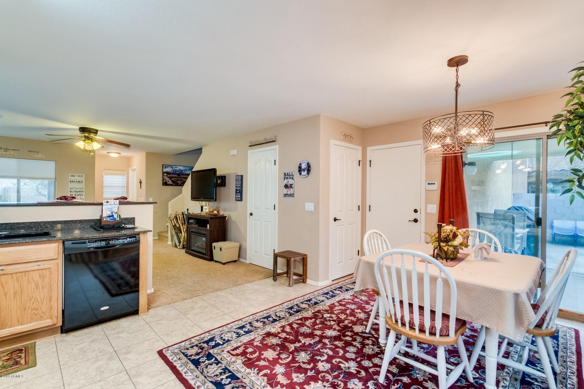 10829 W MARIPOSA Drive