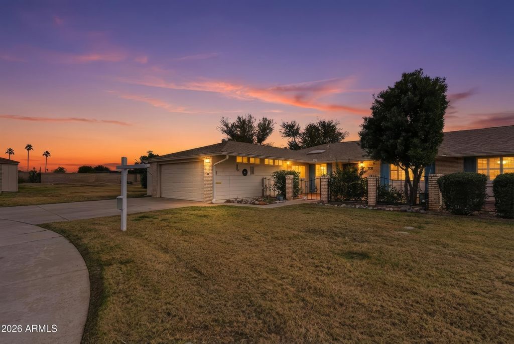 Photo of 10212 W Pineridge Drive, Sun City, AZ 85351 (MLS # 6976815)