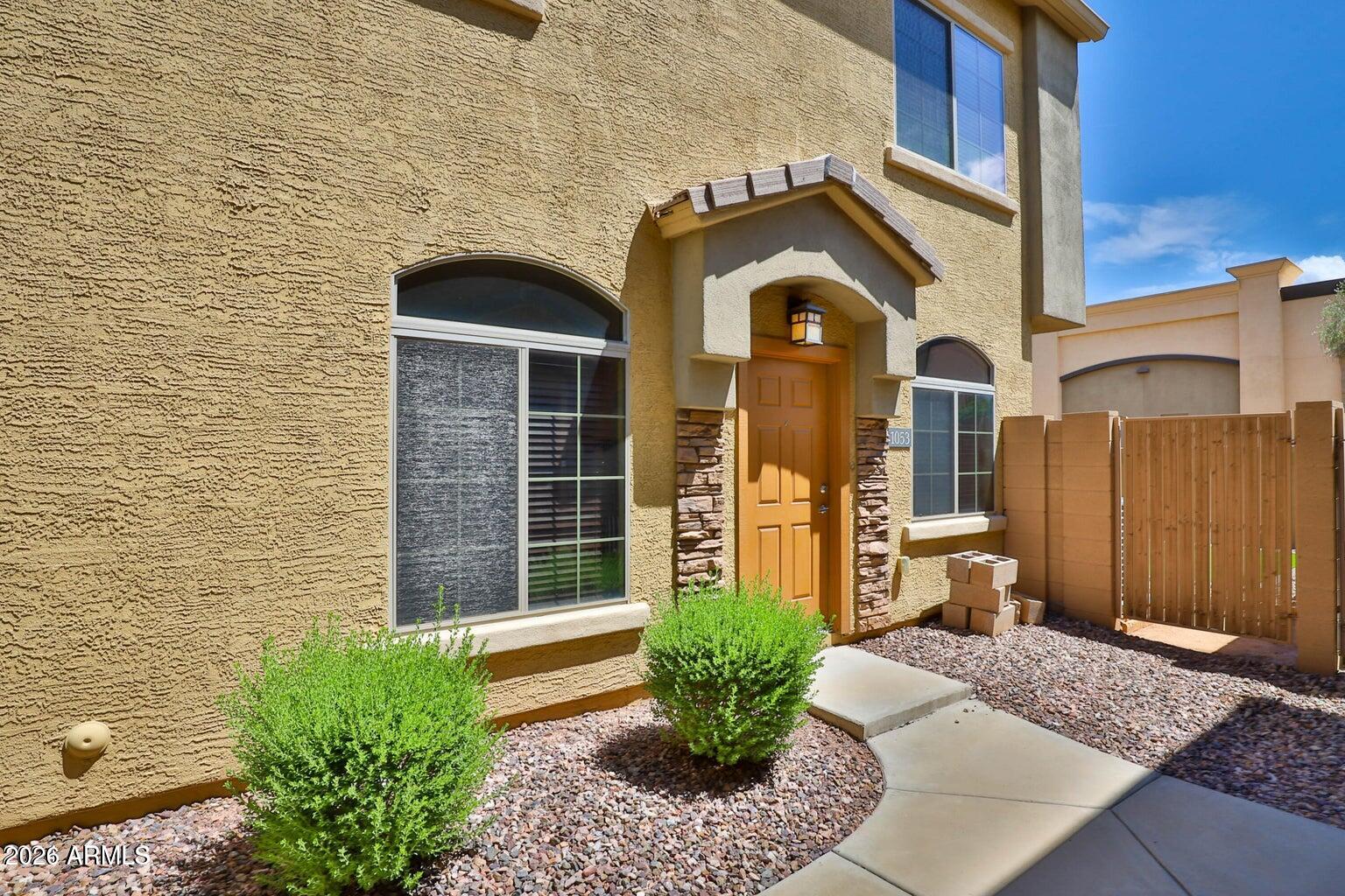 1350 S GREENFIELD Road 1053