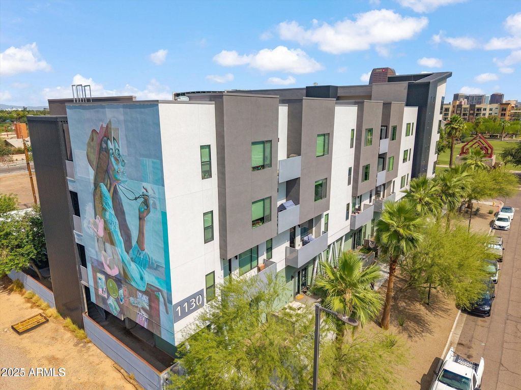 Photo of 1130 N 2nd Street #401, Phoenix, AZ 85004 (MLS # 6891846)