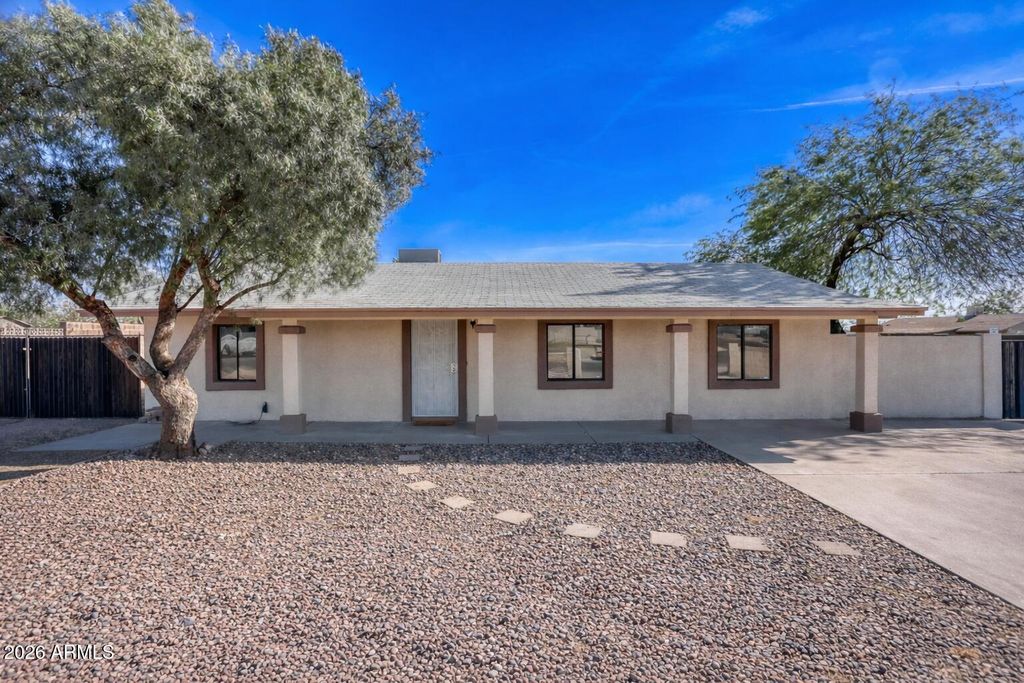Photo of 9901 E Quarterline Road, Mesa, AZ 85207 (MLS # 7000956)