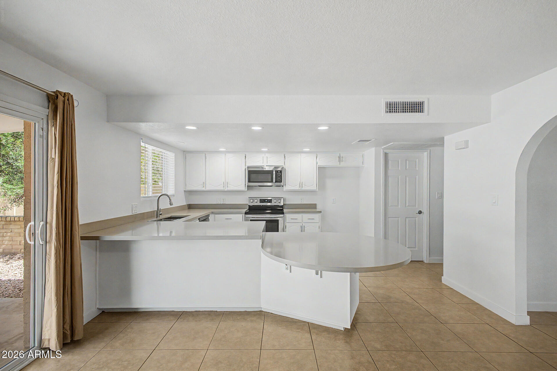 2528 E Malibu Drive