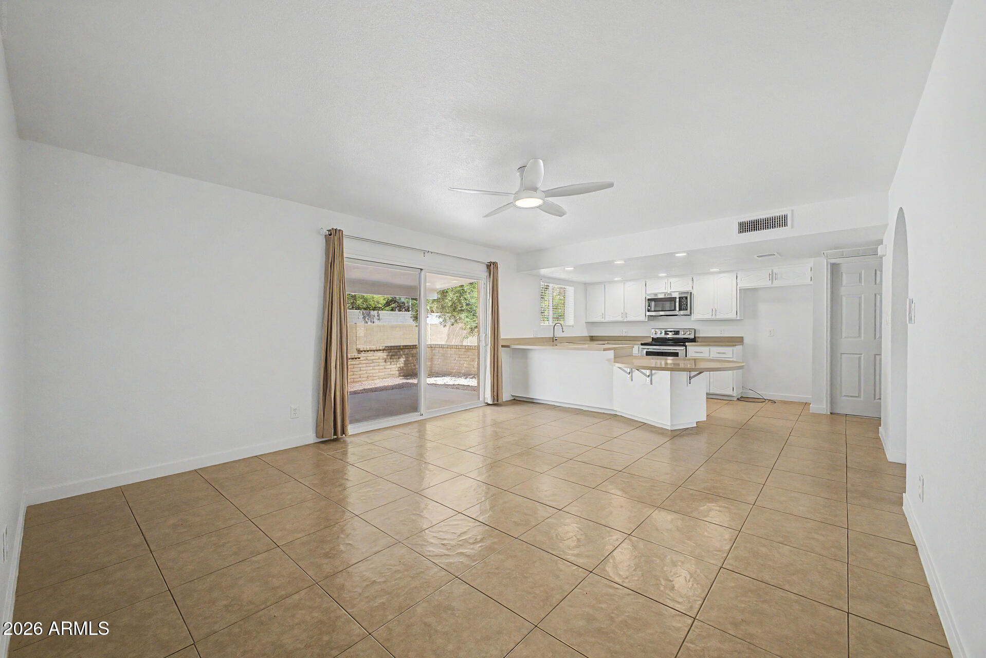 2528 E Malibu Drive