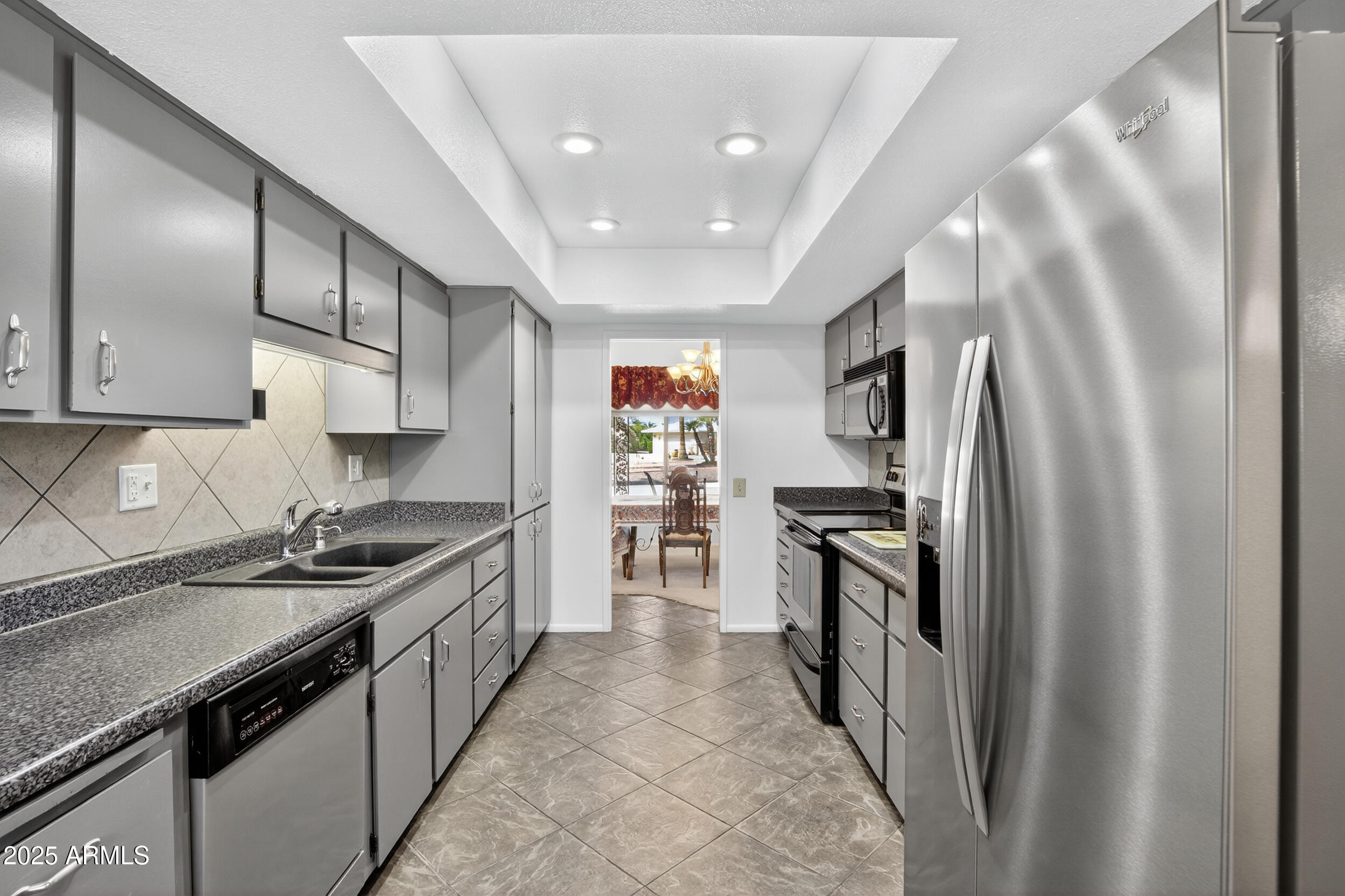 9526 W OAKSTONE Drive