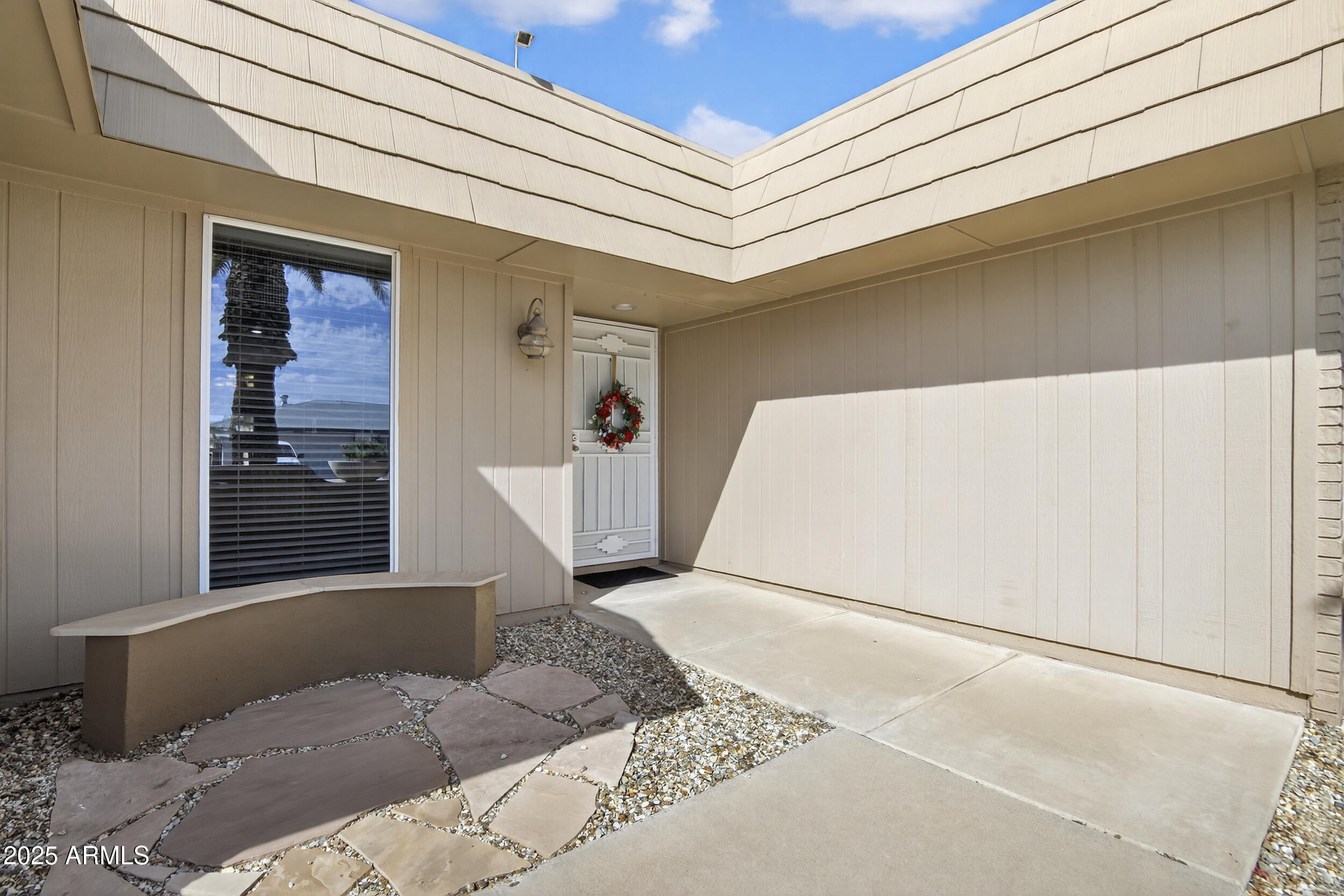 9526 W OAKSTONE Drive