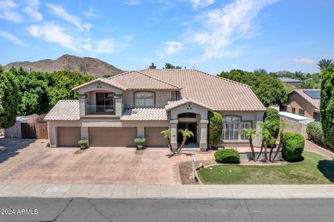 Single Family Residence in Peoria AZ 8236 CIELO GRANDE Avenue.jpg