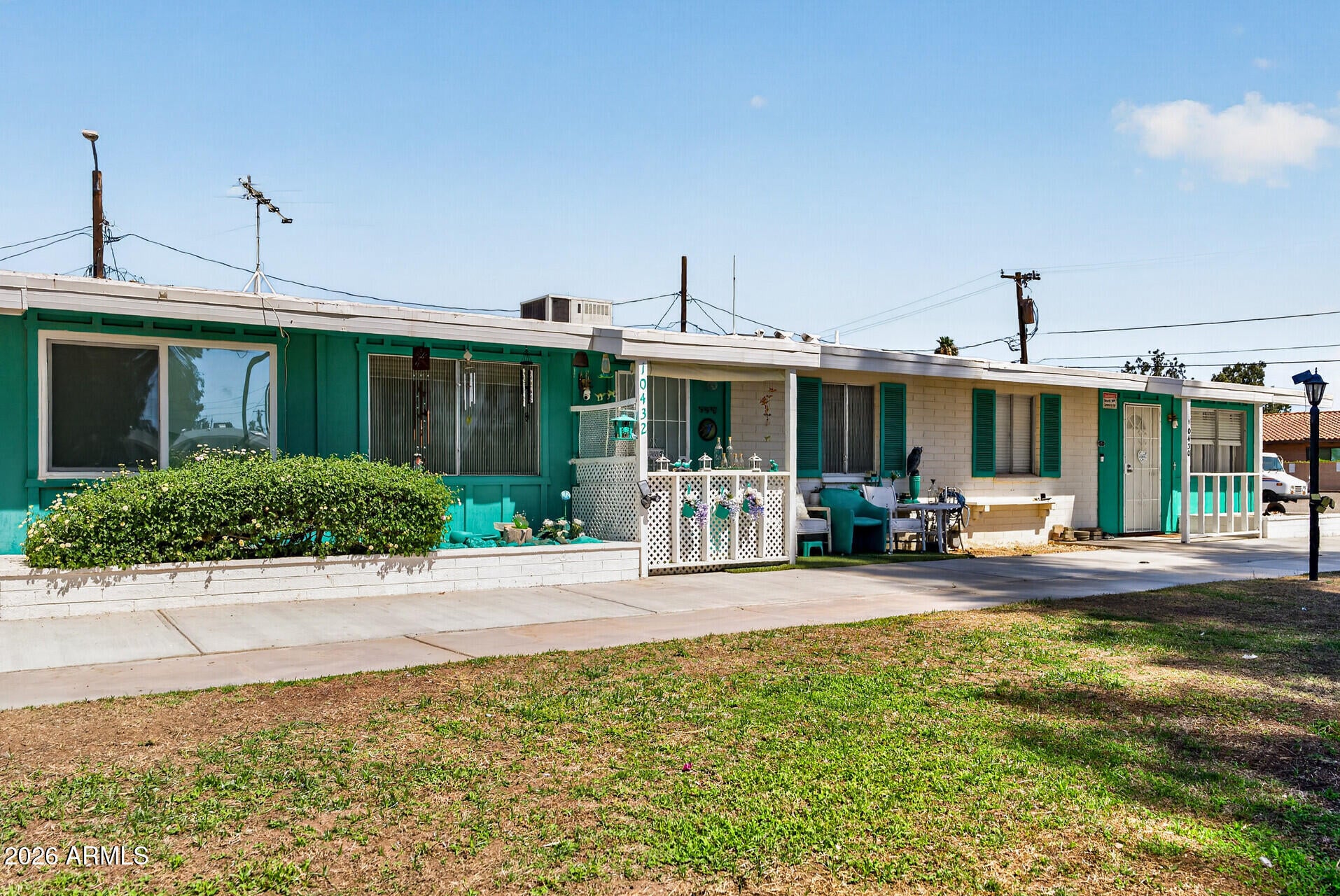 10432 W OAKMONT Drive