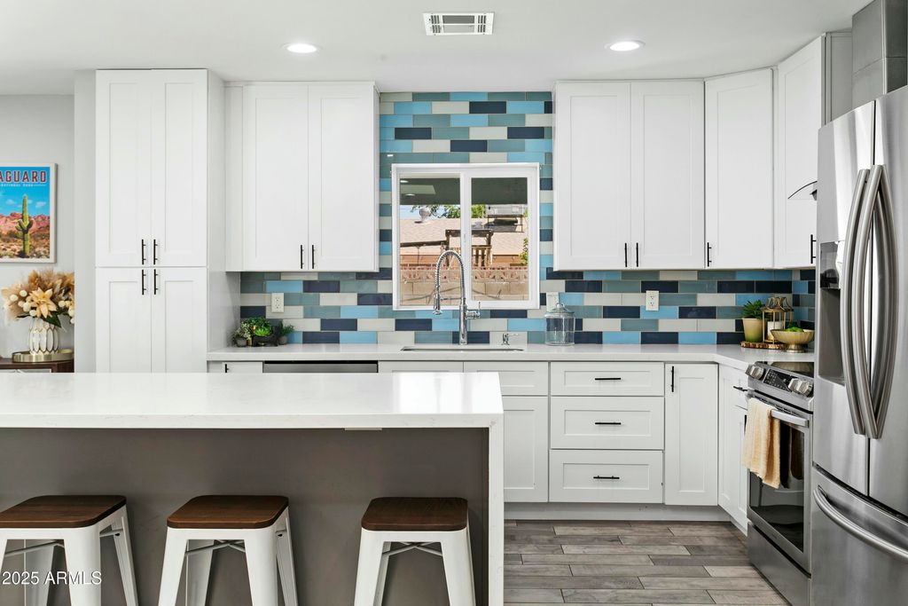 Photo of 8312 E Mackenzie Drive, Scottsdale, AZ 85251 (MLS # 7033211)