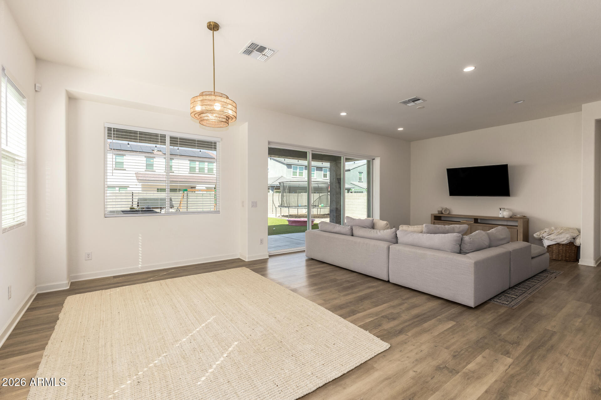 19762 W EXETER Boulevard