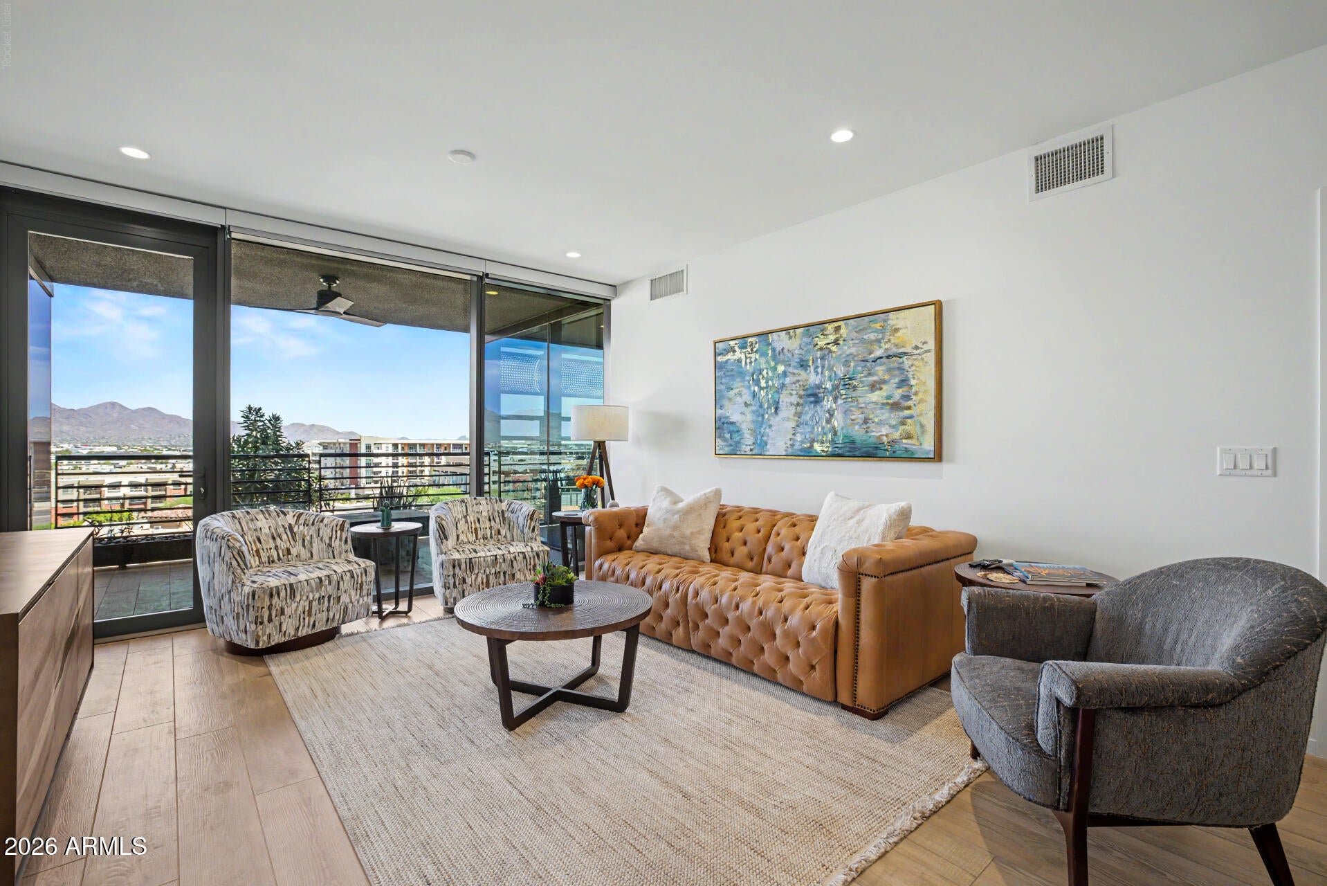 7180 E KIERLAND Boulevard 813