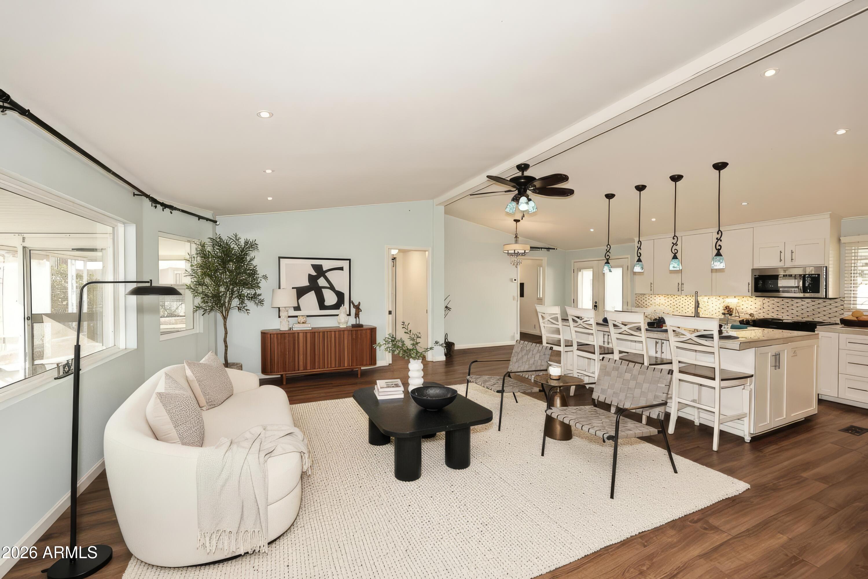 9328 E SUN LAKES Boulevard S