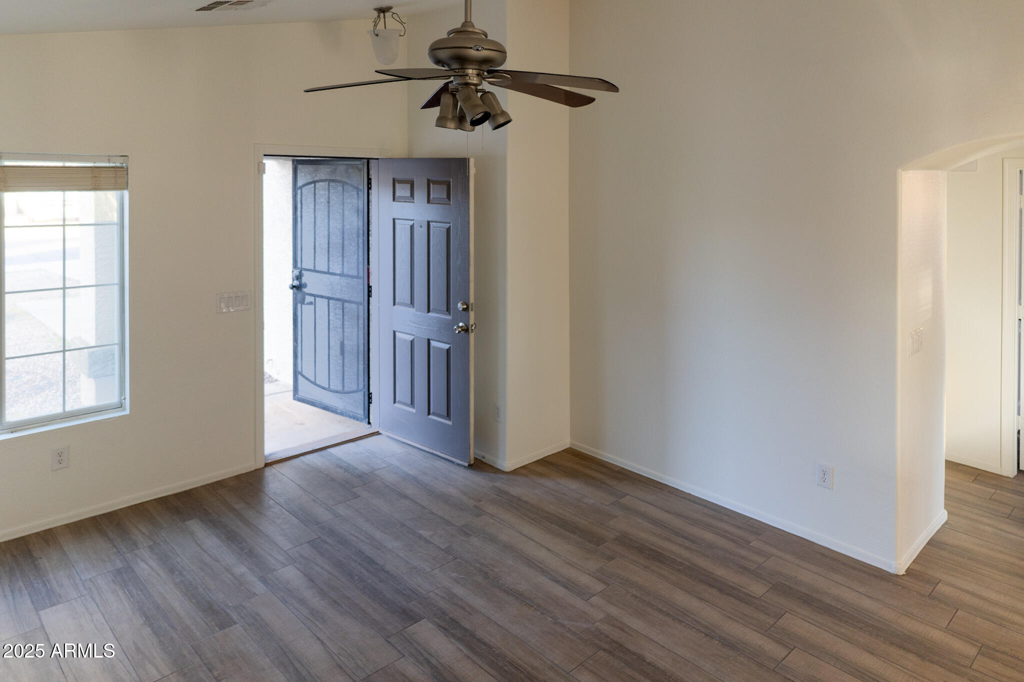 1759 W Wilson Avenue