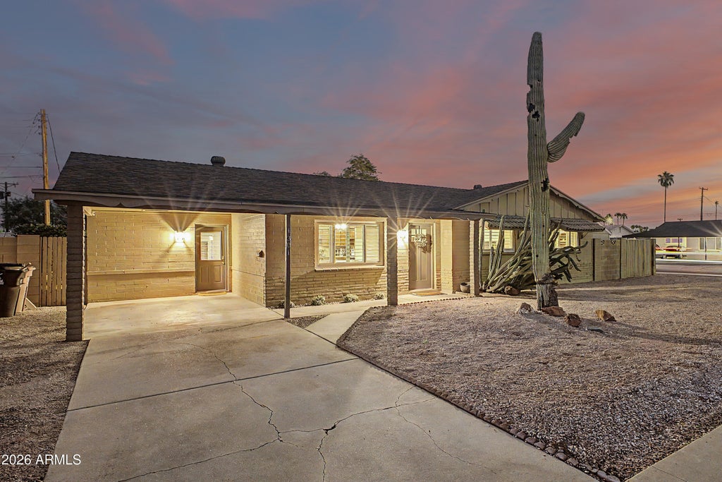 Photo of 1301 N 70th Street, Scottsdale, AZ 85257 (MLS # 7094130)