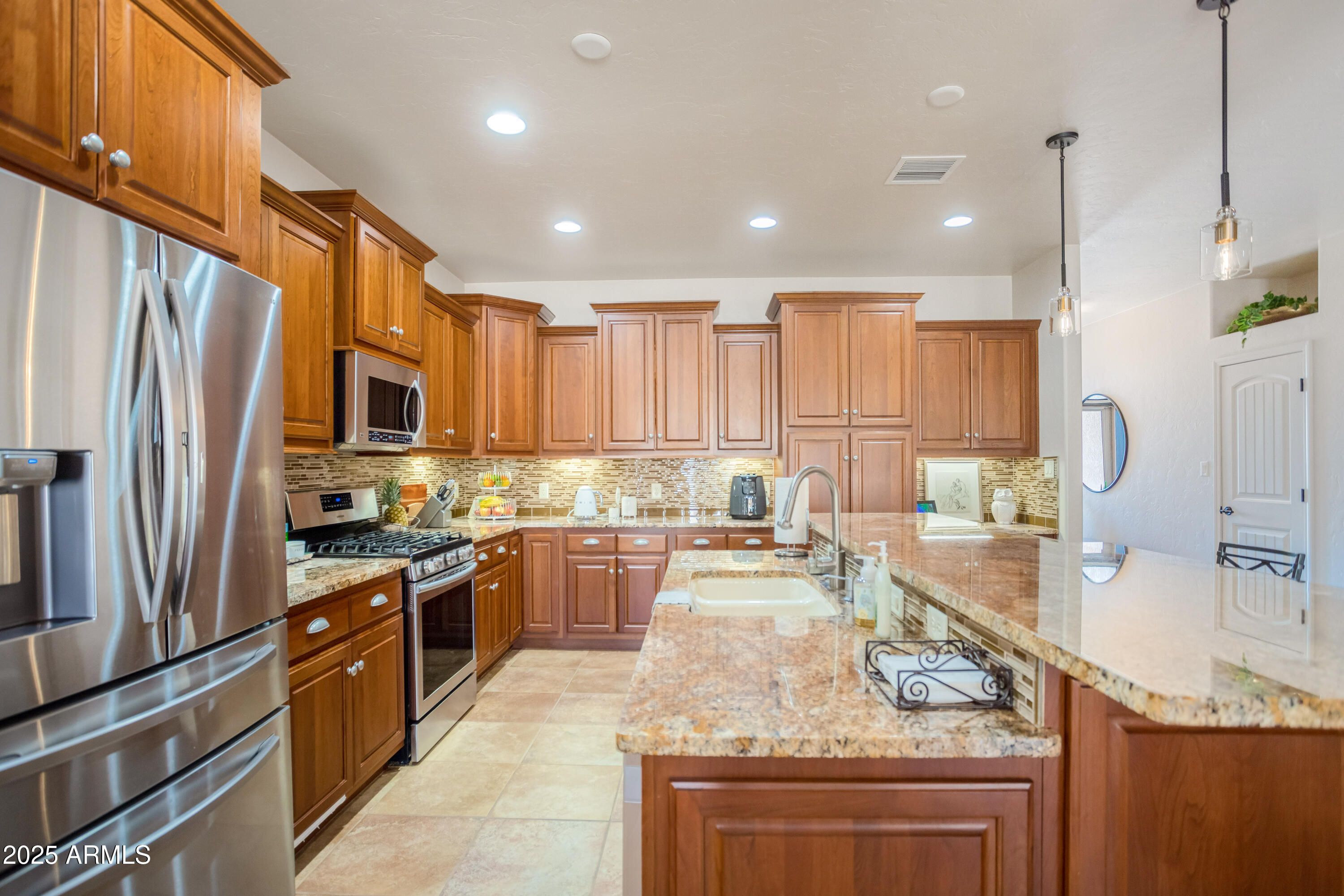 8828 S MULE Place