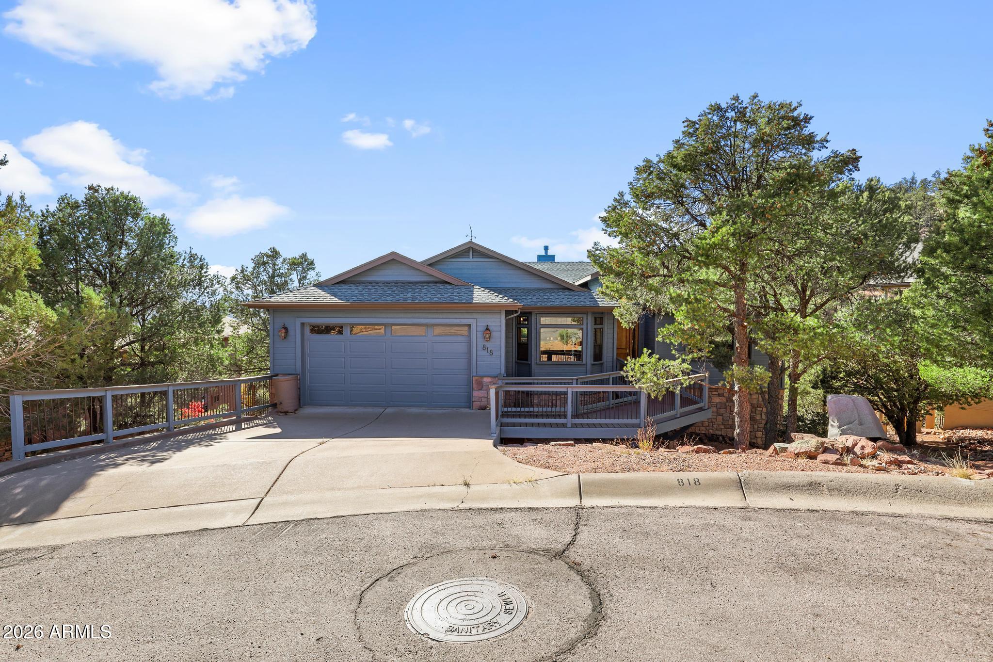 818 N BLUE SPRUCE Circle