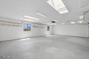 8869 E VOLCANO Drive