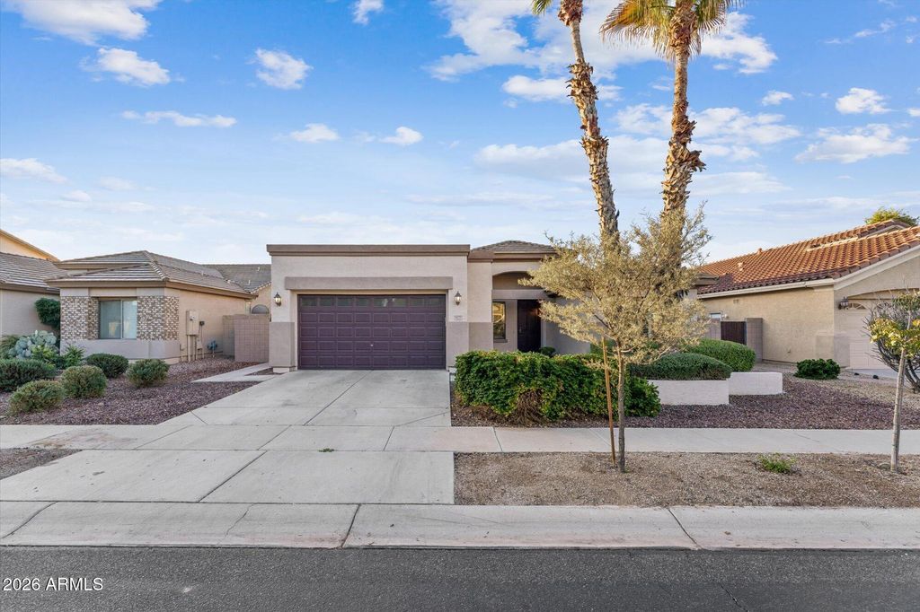 Photo of 8825 W Palmaire Avenue, Glendale, AZ 85305 (MLS # 6967369)