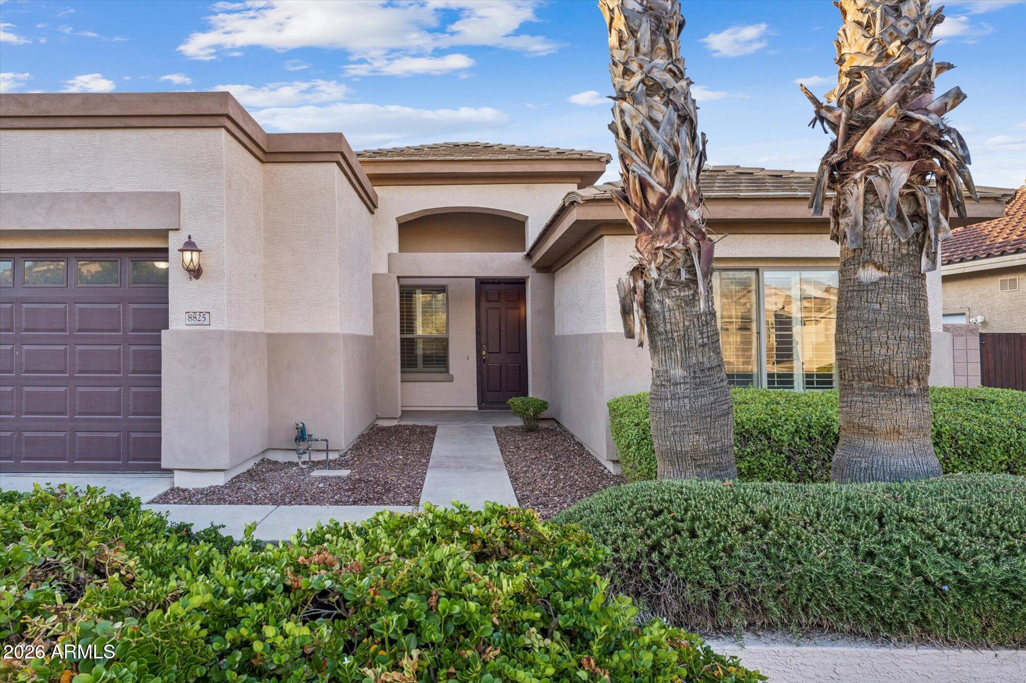 8825 W PALMAIRE Avenue