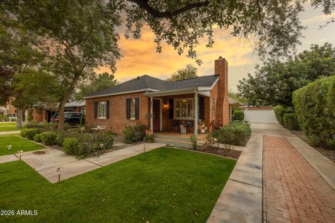 Photo of 82 W Windsor Avenue, Phoenix, AZ 85003 (MLS # 6965025)