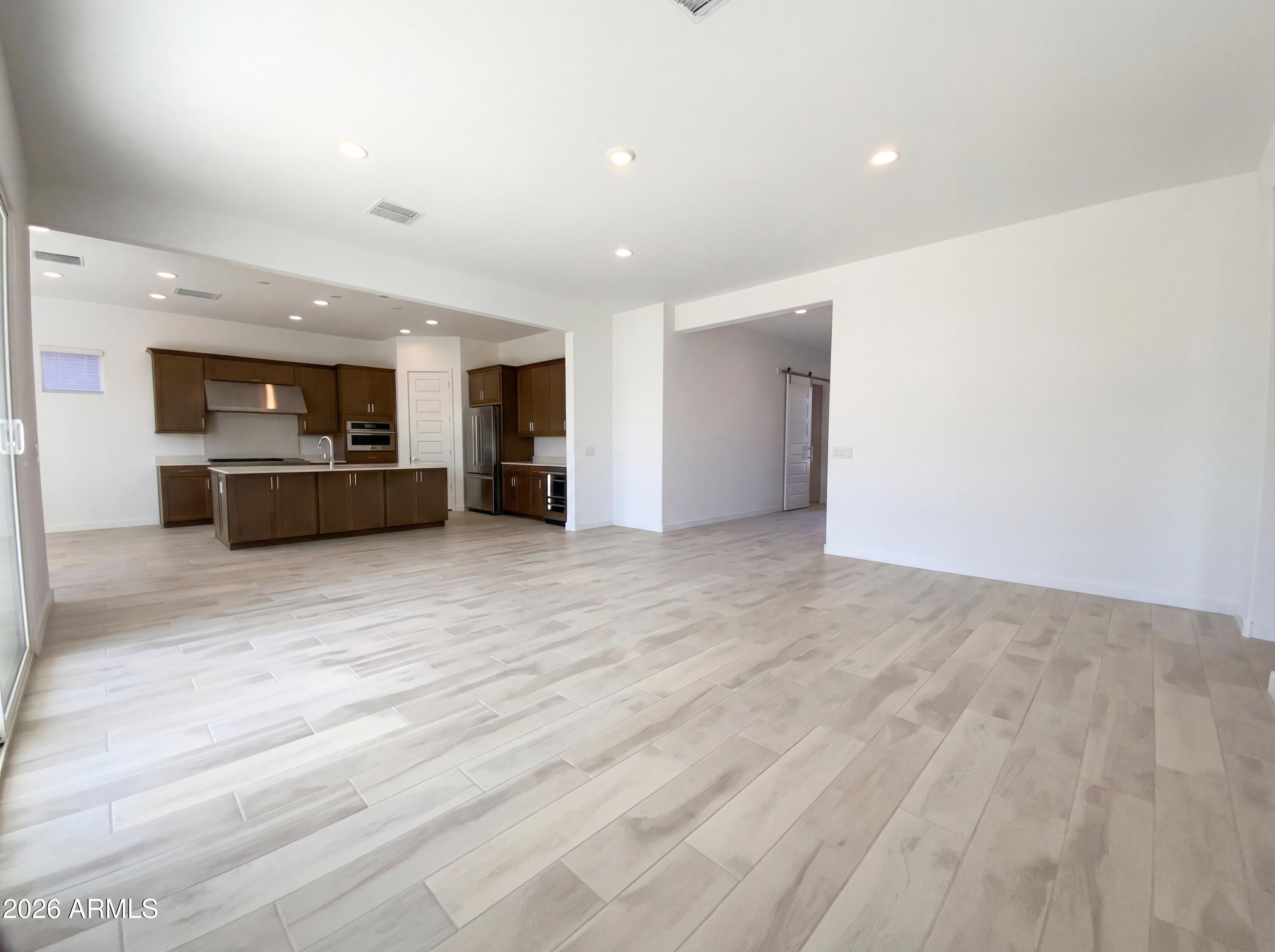 3315 E CRAFTSMAN Lane