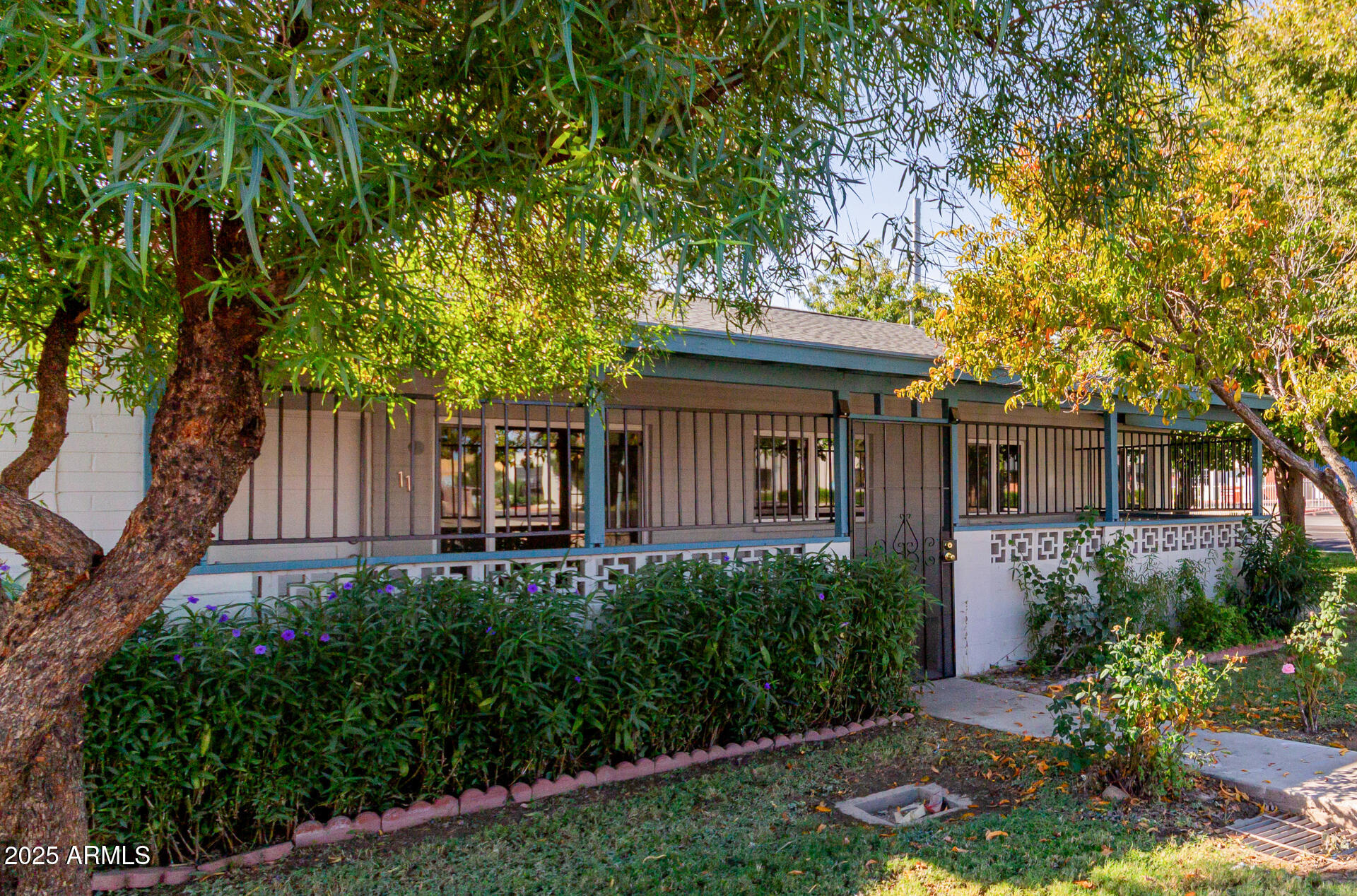 2985 N 19TH Avenue 11