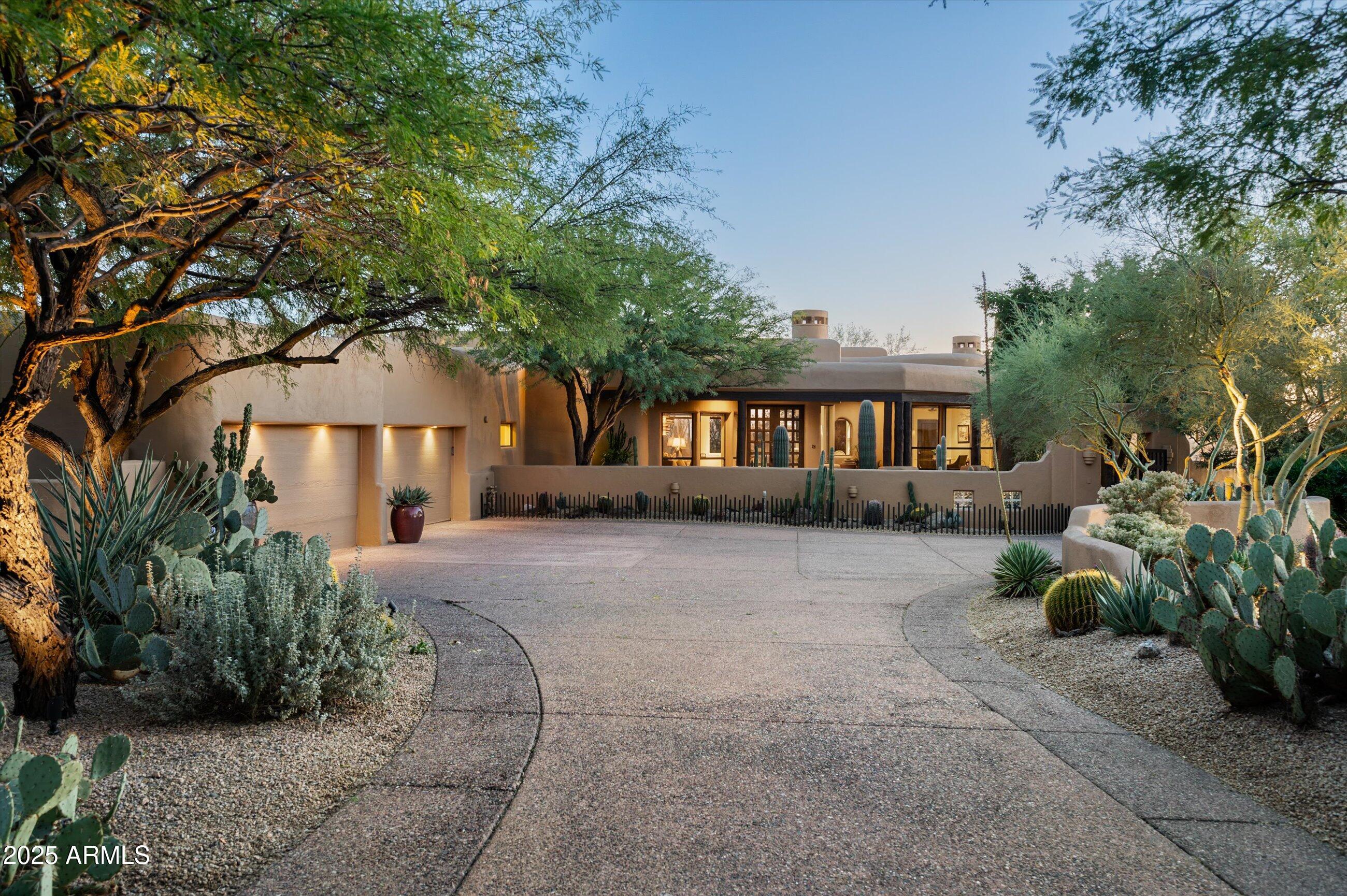 9753 E SUNDANCE Trail