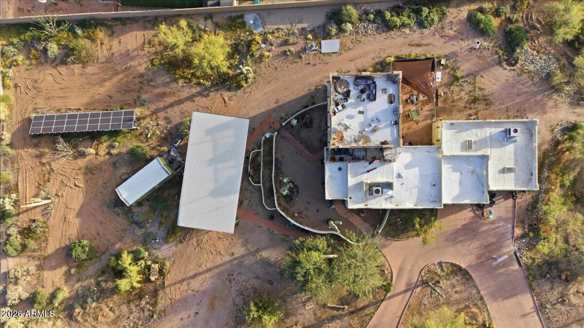 825 E MOON VISTA Street