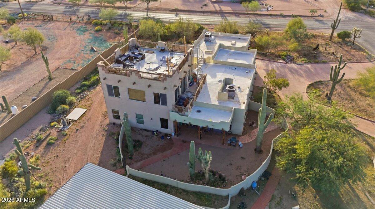 825 E MOON VISTA Street