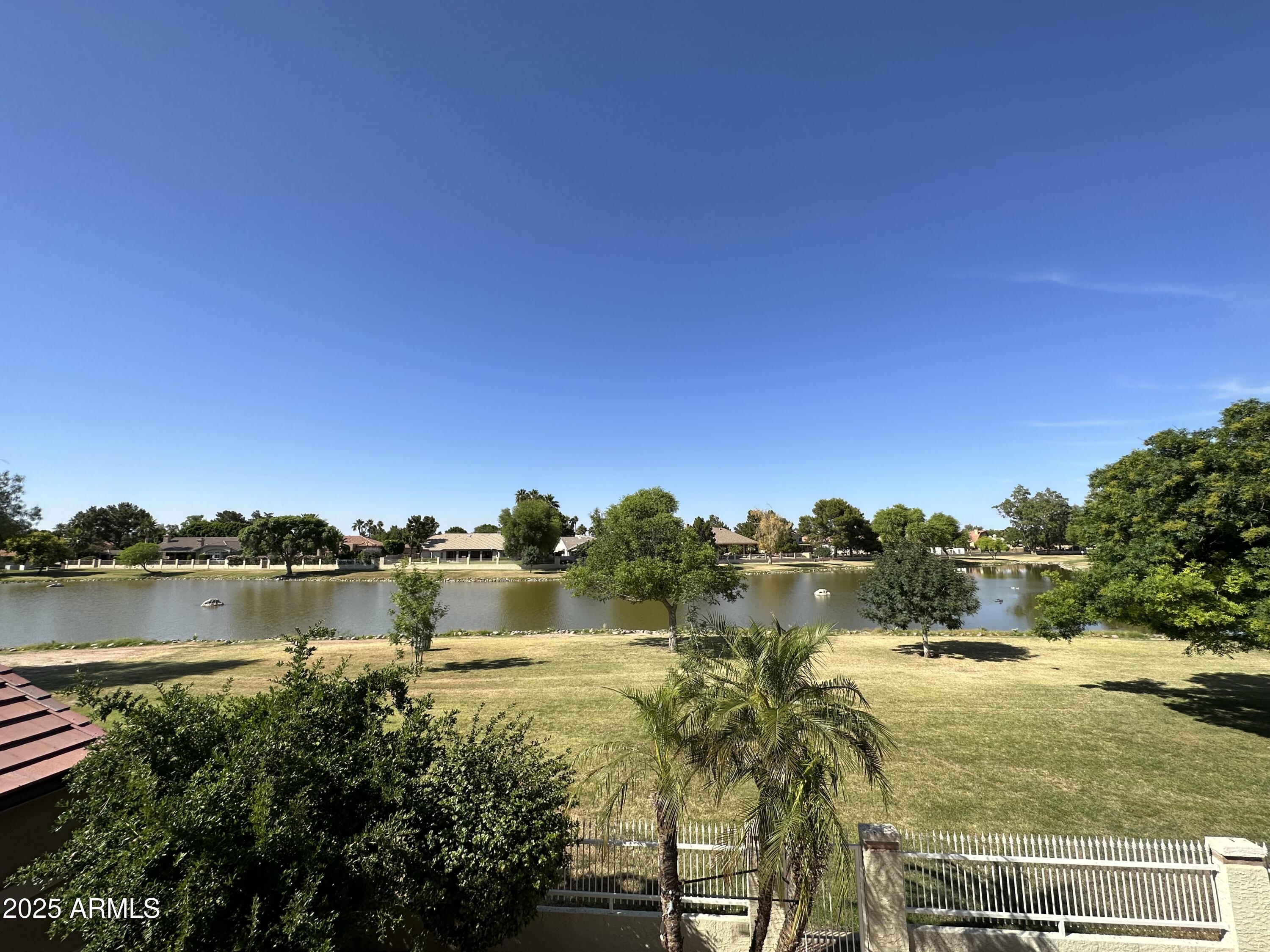 5726 W IVANHOE Street