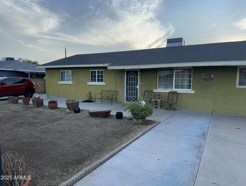 2720 N 40TH Avenue Phoenix AZ 85009