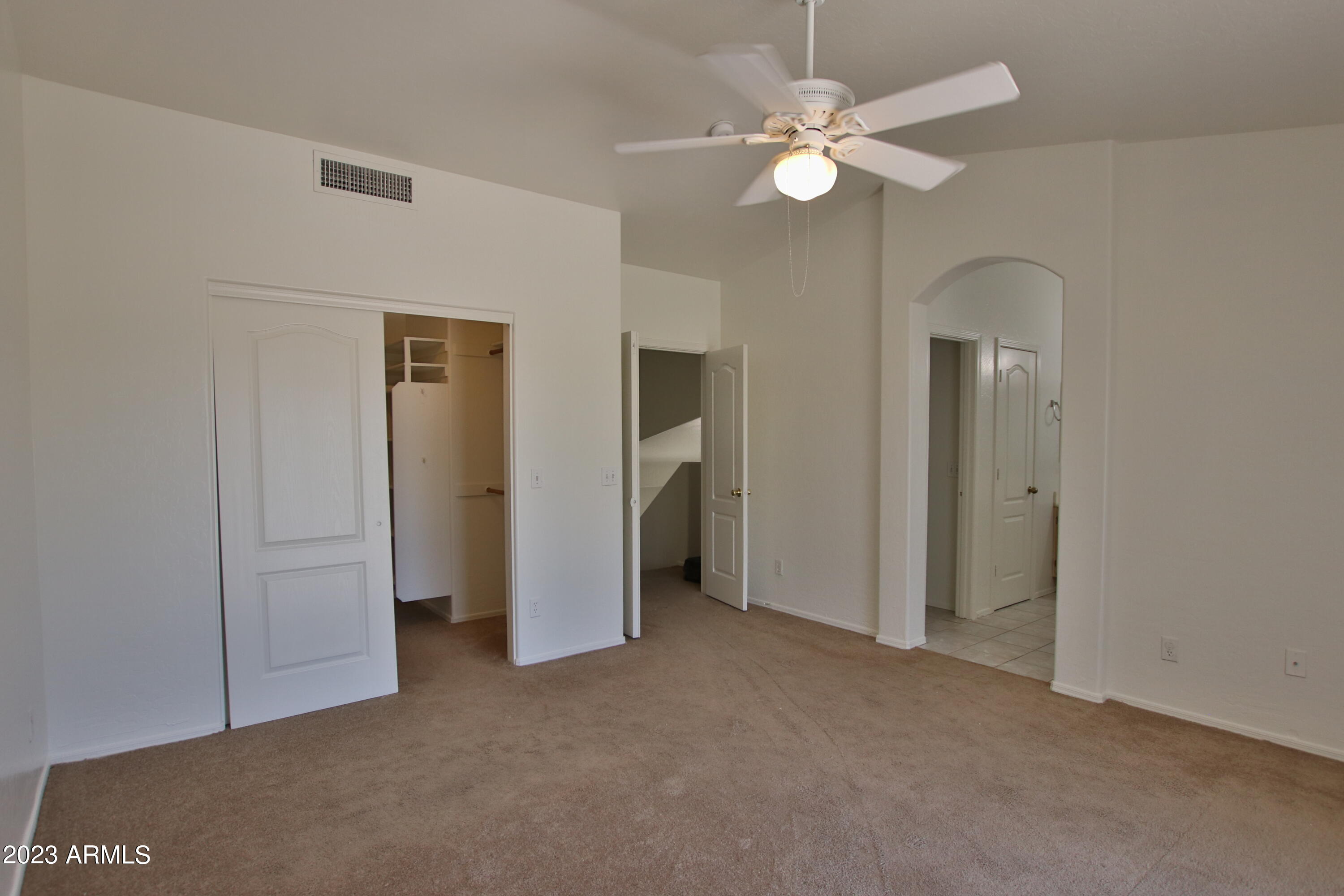 Photo 8 of 17 of 632 S SADDLE Street house
