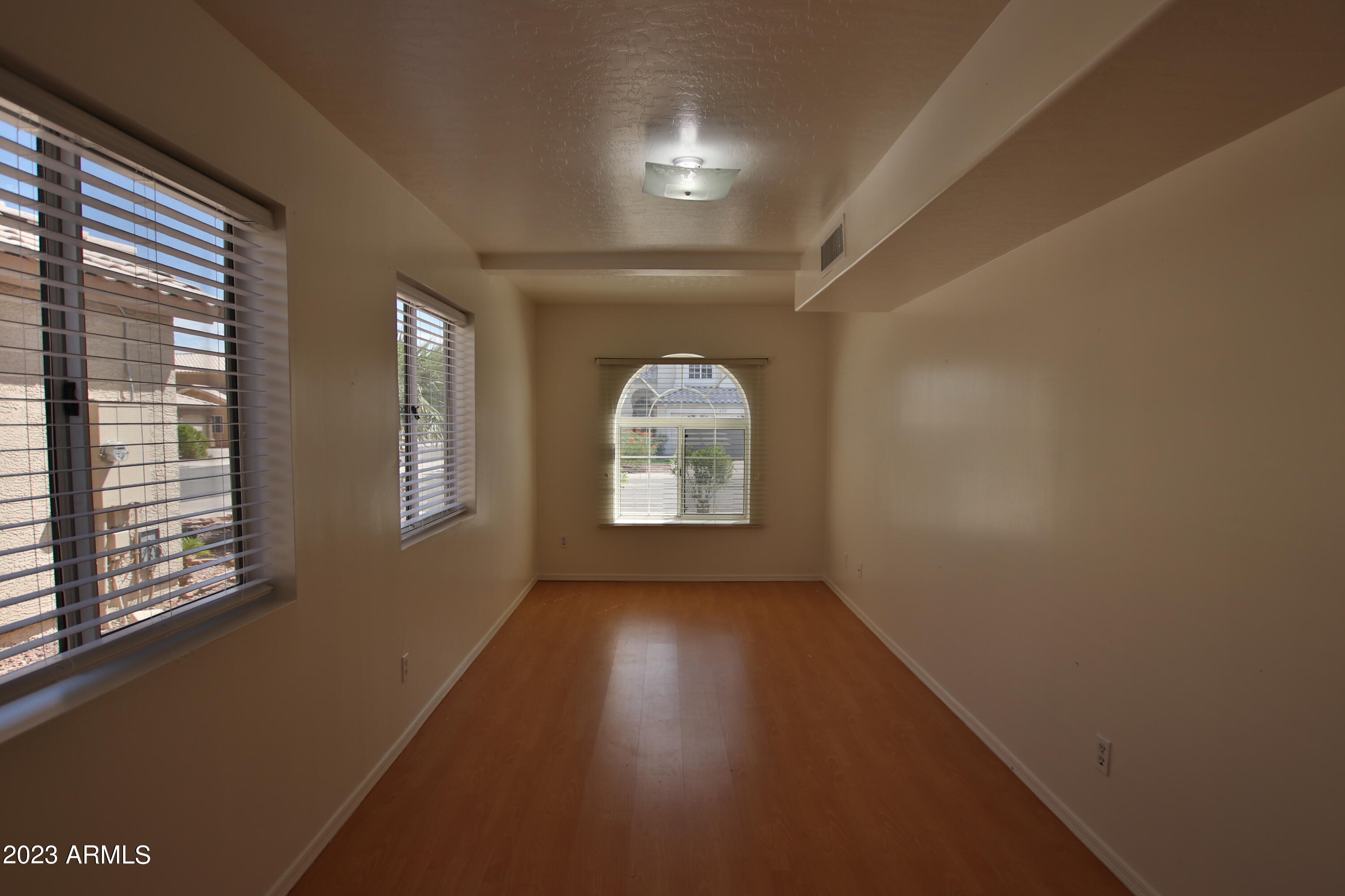 Photo 14 of 17 of 632 S SADDLE Street house